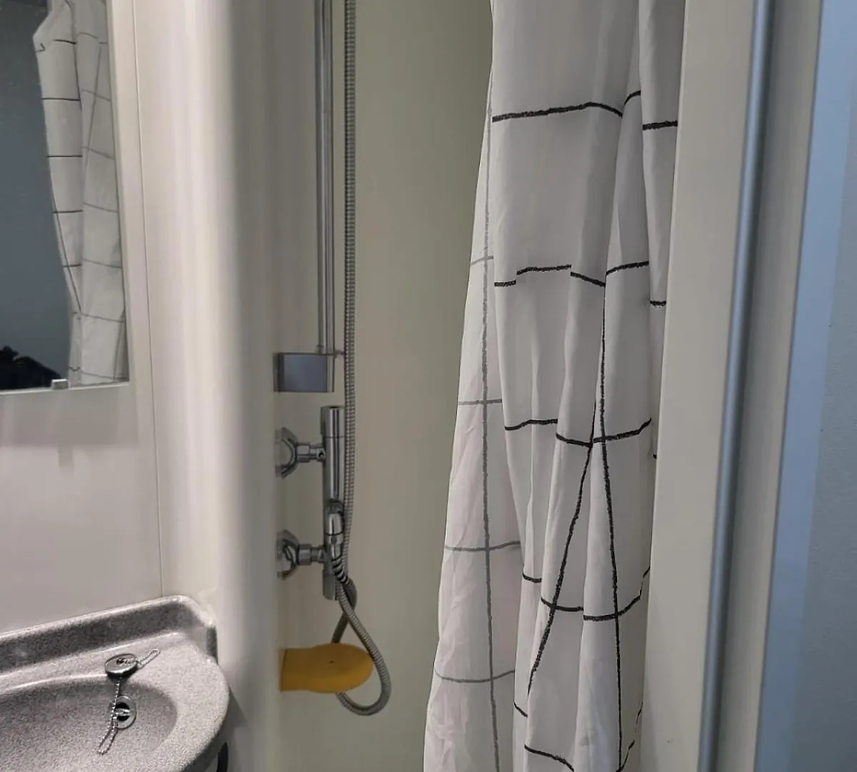 Comfort Meets Convenience Birmingham 0*,